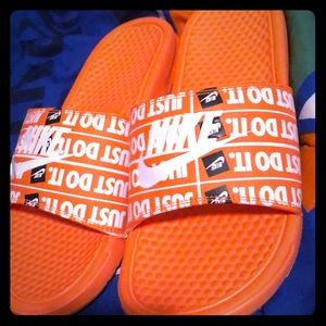 Nike slides